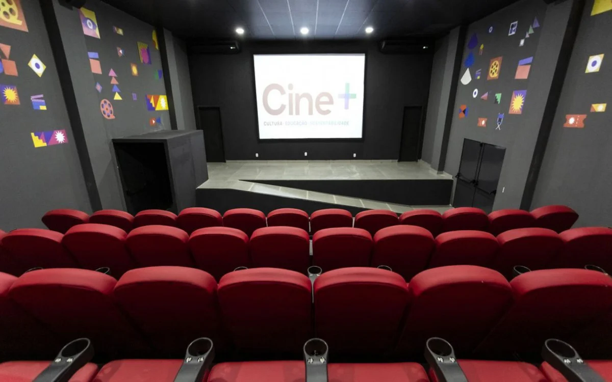 Filme baseado no roubo da Taça Jules Rimet está em cartaz no cinema de Guapimirim