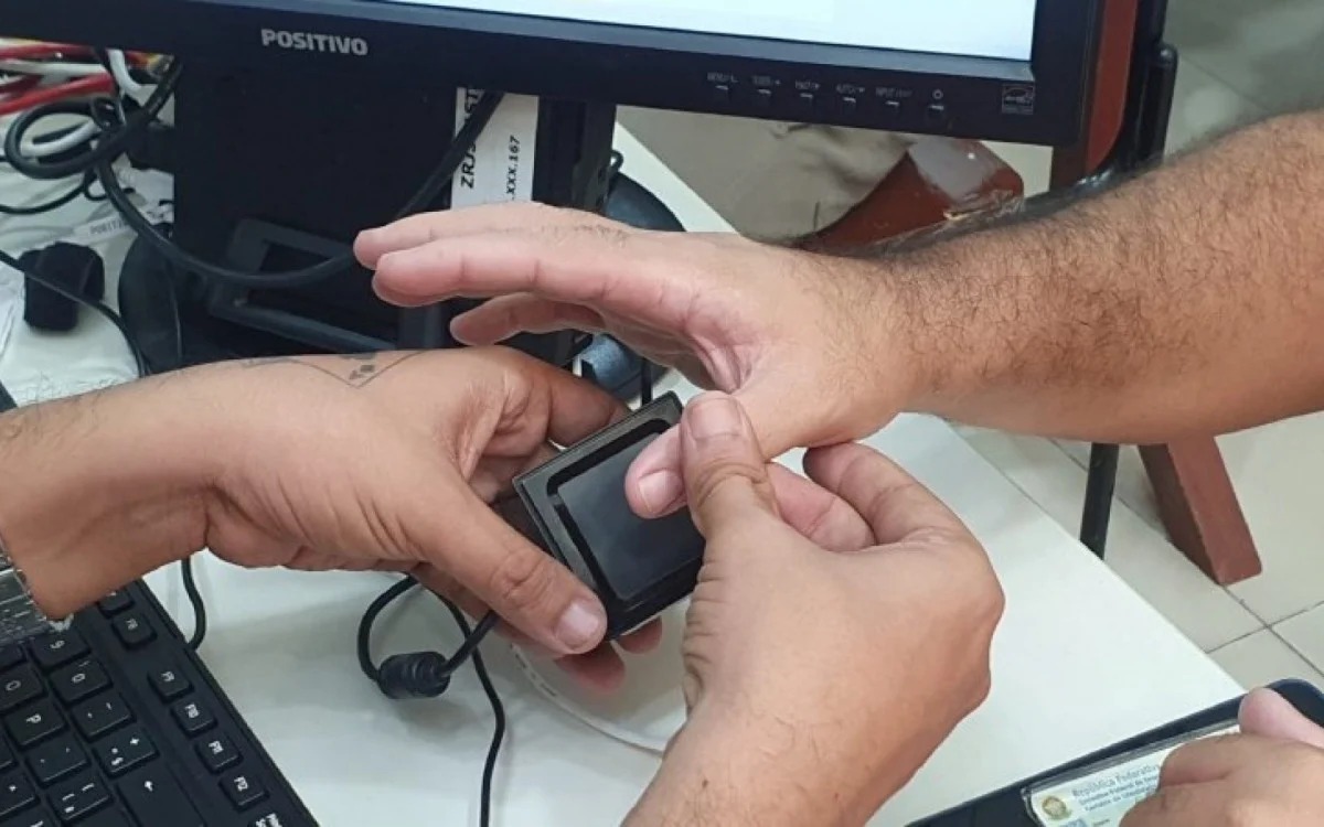 Eleições 2024: mesmo sem biometria, eleitores poderão votar