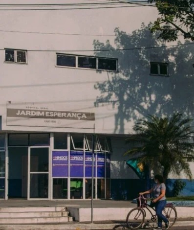 Polícia investiga morte de bebê de 2 anos por suspeita de violência sexual em Cabo Frio