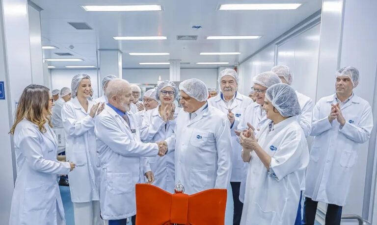 Brasil inaugura fábrica de medicamentos para diabetes e obesidade